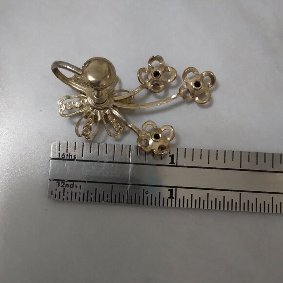 Vintage 1940's Multicolor Rhinestone Flower Screw-on Earrings - Picture 9 of 9